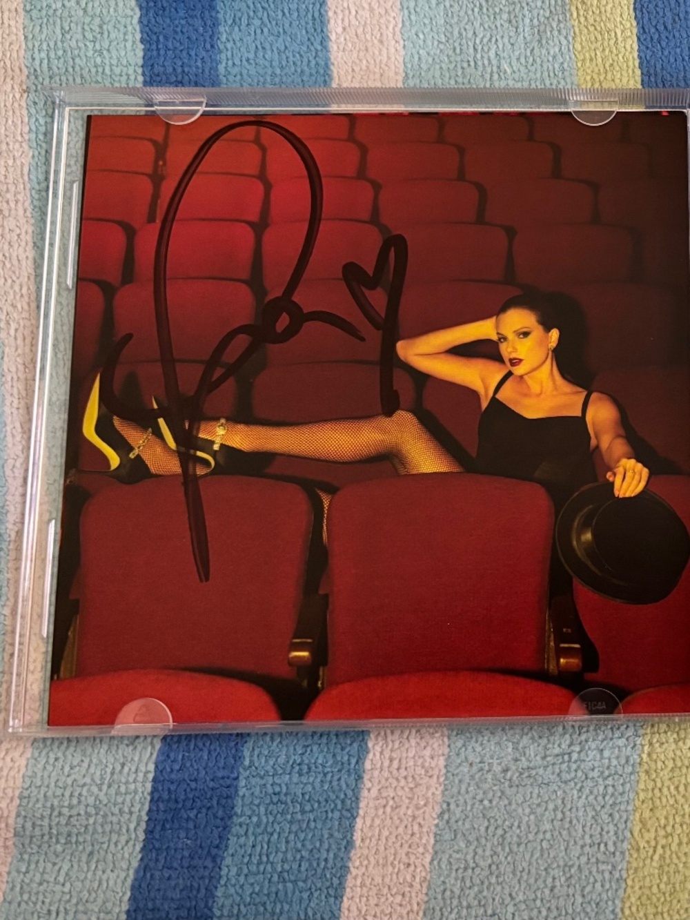 Taylor Swift Autograph with heart